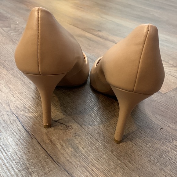 Heels - Picture 3 of 6